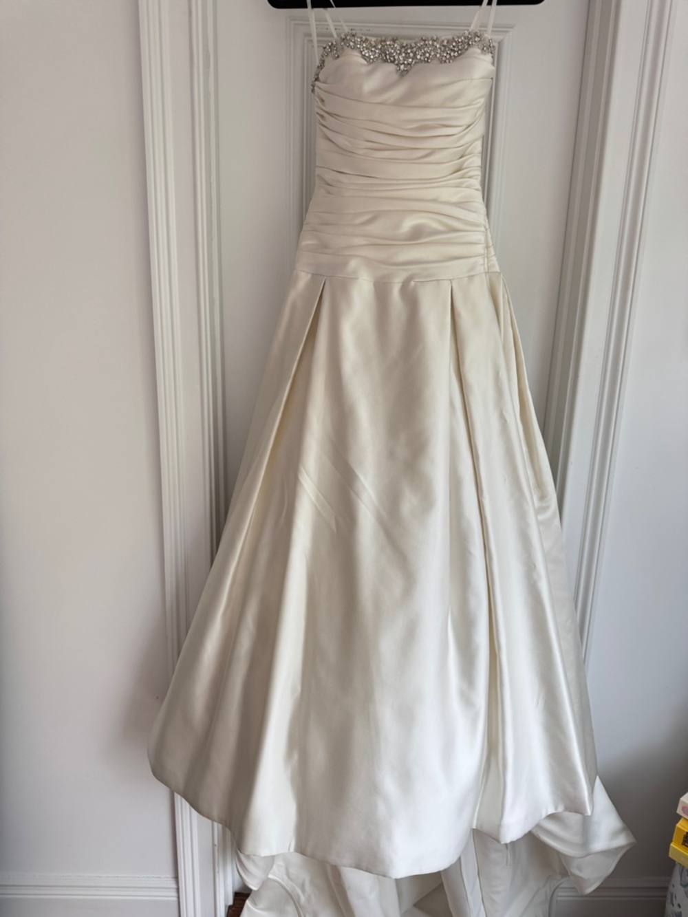 Pnina Tornai “Perla D” Collection Kleinfeld Designer Wedding Gown Size 4